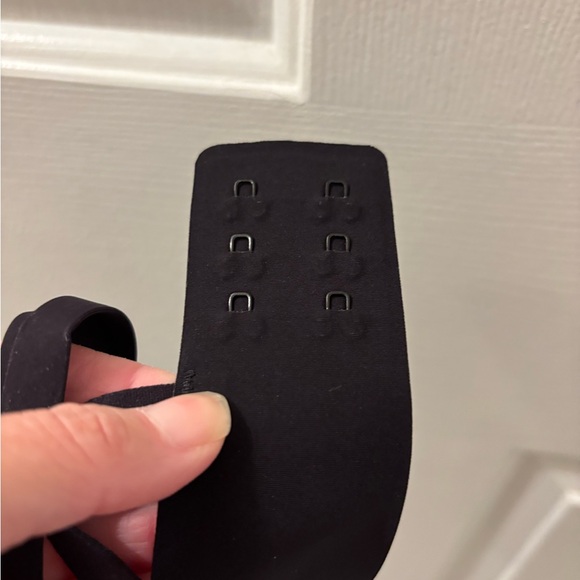 Lululemon clasp bra 
Size 34C - Picture 7 of 8